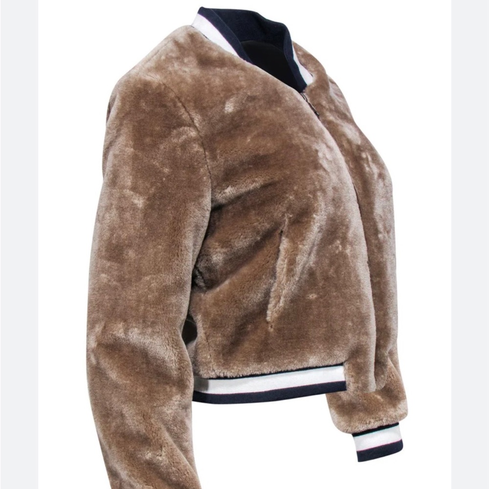 Beige/tan bomber jacket